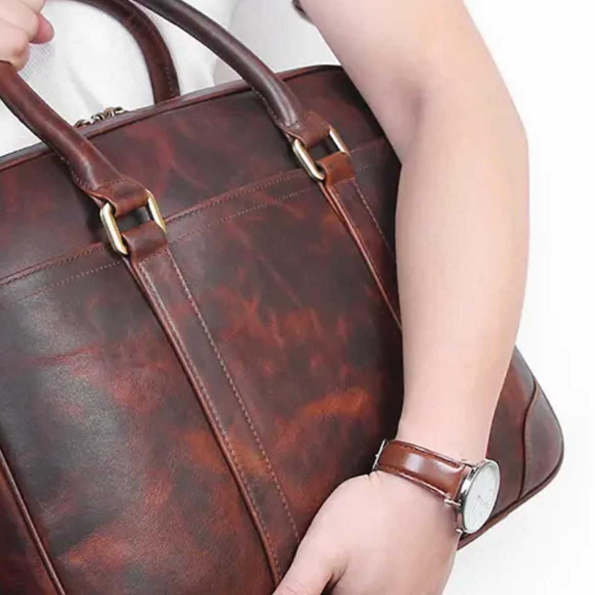 Real Leather vs. Vegan Leather: Which is Better for You?